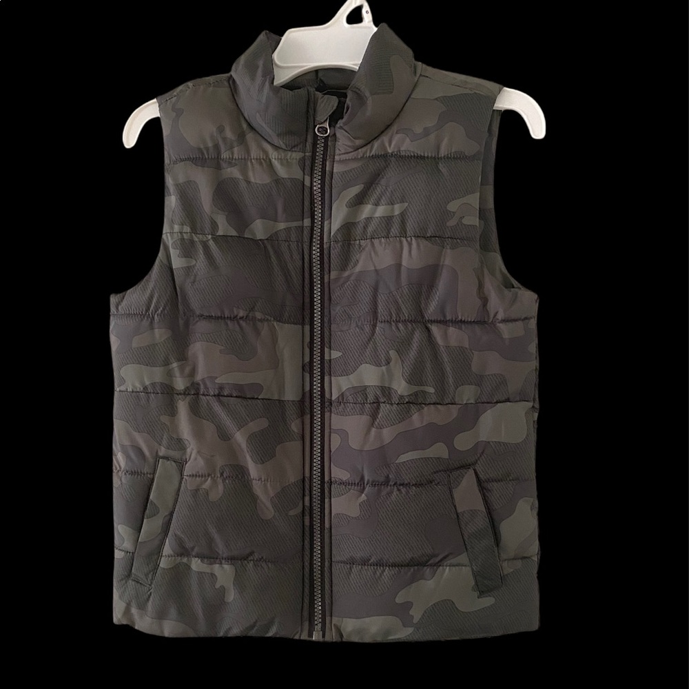 Boys puffer vest